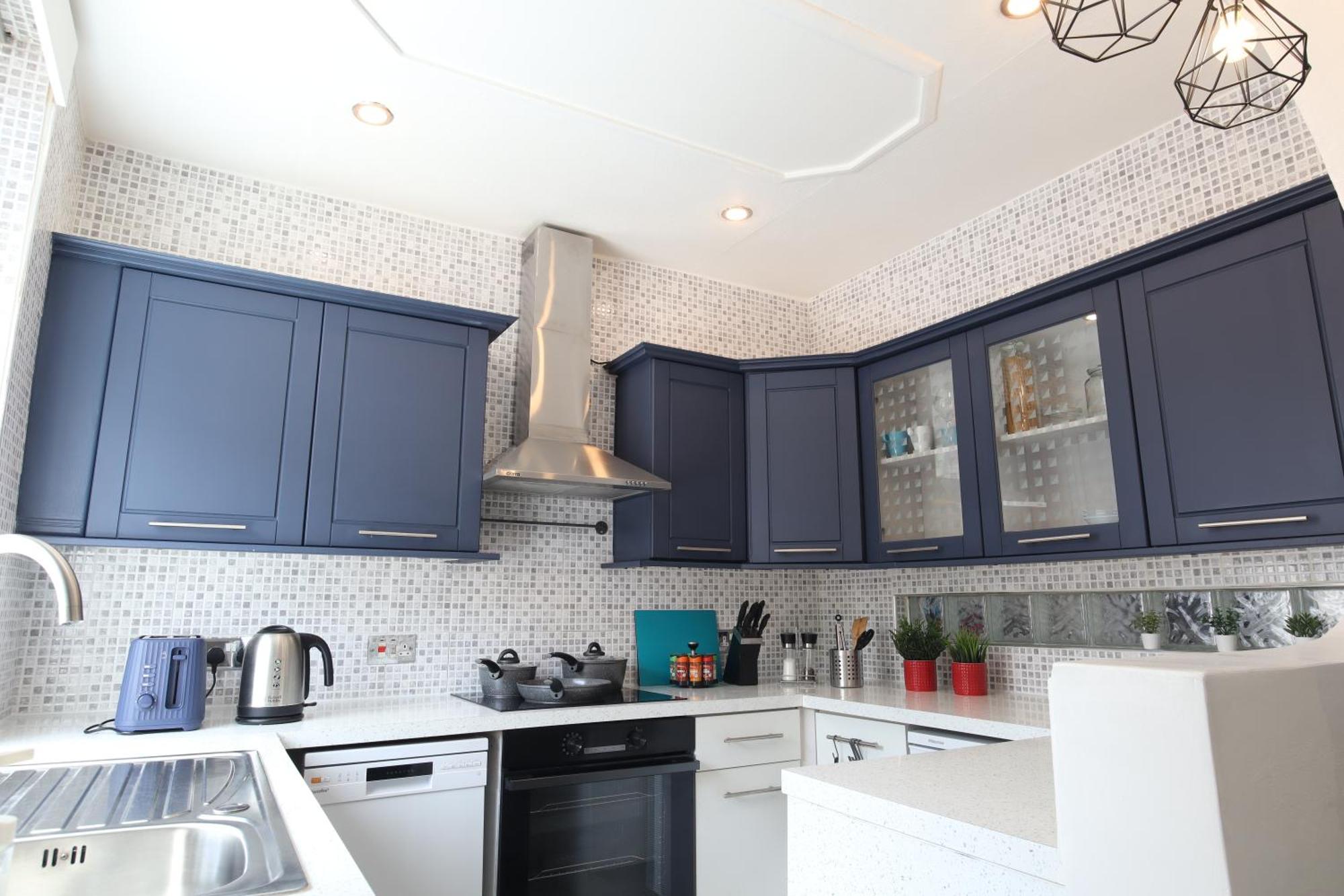 2-Bedroom, Free Parking, High Speed Wi-Fi, Swinton 맨체스터 외부 사진